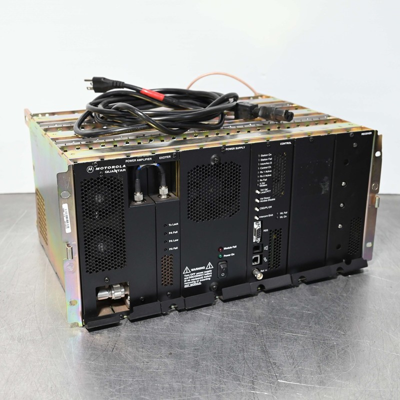Motorola Quantar T5365A UHF Base Station 470-512MHz 110W P25 Digital Repeater R3