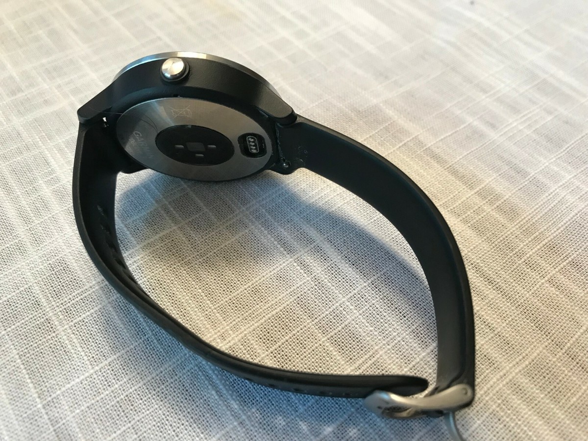Garmin Vivoactive 3 GPS Smartwatch w/ Contactless Payments & Heart