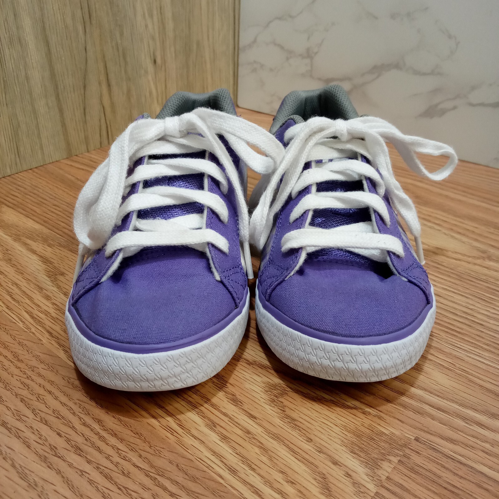 dc skate shoes womens