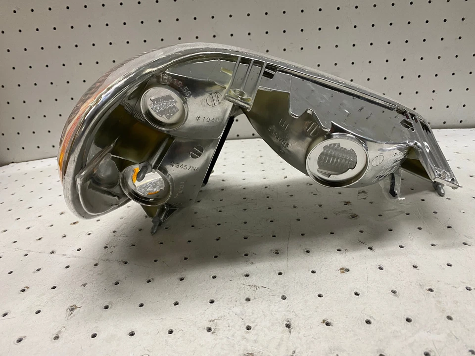 Ford Explorer 1995-2001 repuesto lámpara esquina luz conductor izquierda Foto 3 de 4