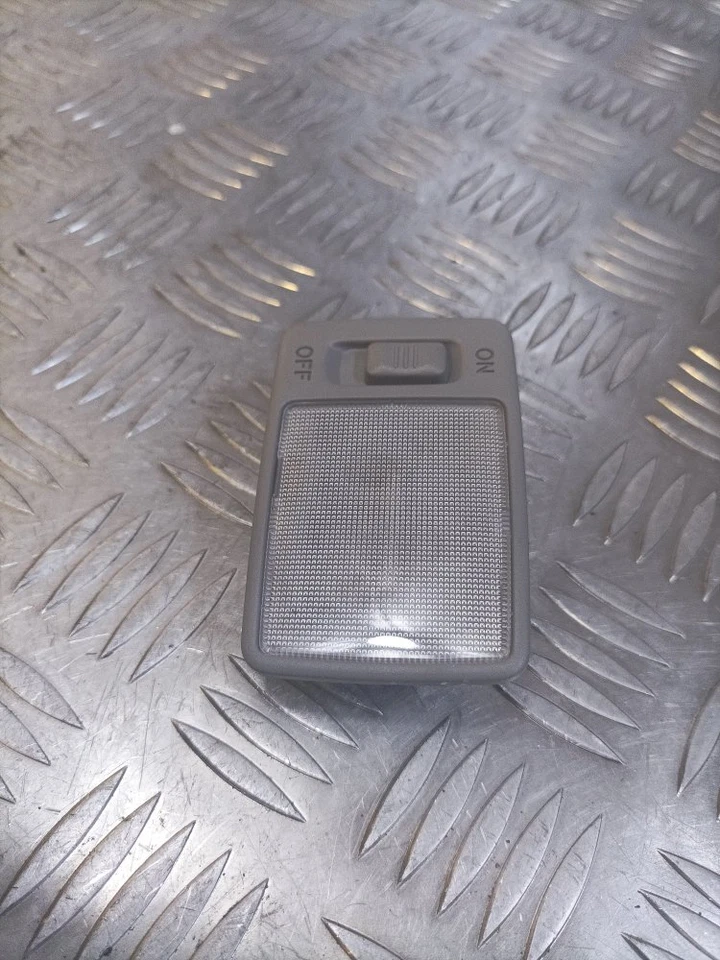 TOYOTA PRIUS T4 VVT-I E4 4 DOHC 2003-2009 INTERIOR ROOF READING LIGHT - Image 2 of 4