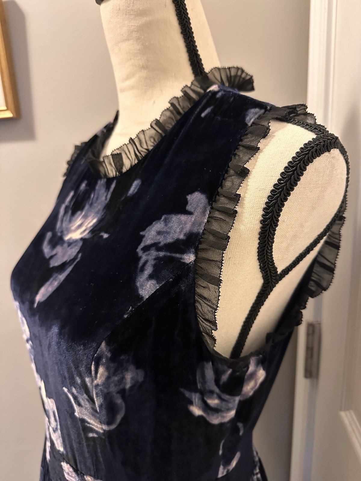 ✨Kate Spade New York Night Rose Ruffle-trim Velvet Dress Navy Size 6 NWT Flowy thumbnail 7