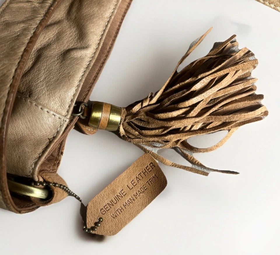 Bolsa de ombro Western Cabin Creek conhaque marrom couro genuíno ajustável - Imagem 4 de 4