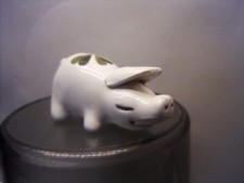 Plichta  Pottery Torquay Pottery - PIG Clover design 7 cm