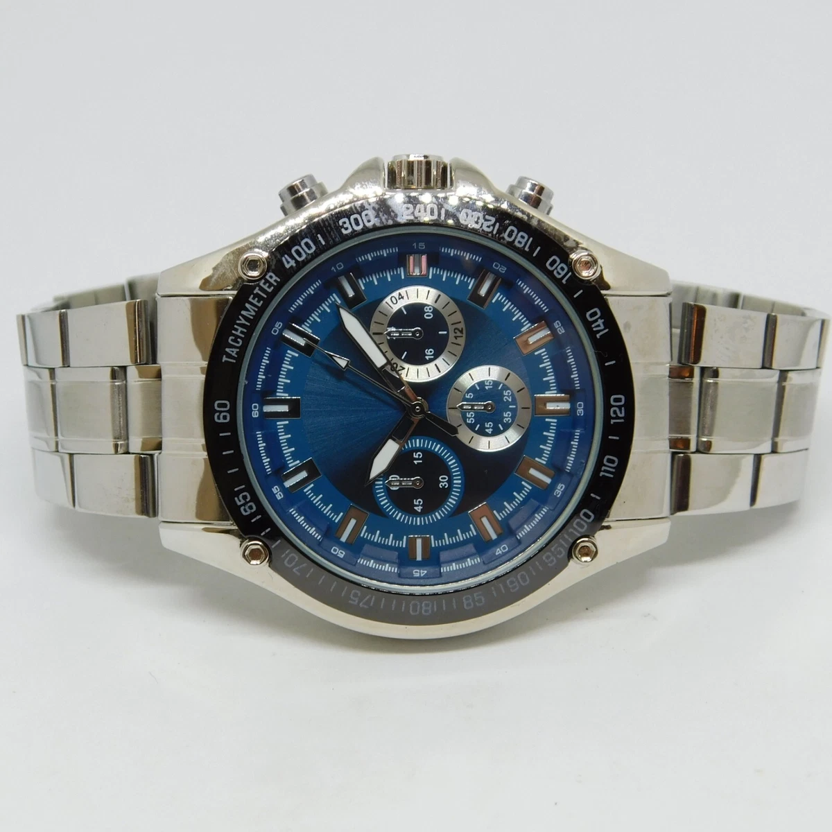 Silver Tone Tachymeter Quartz Analog Men s Fashion Watch Sz. 8
