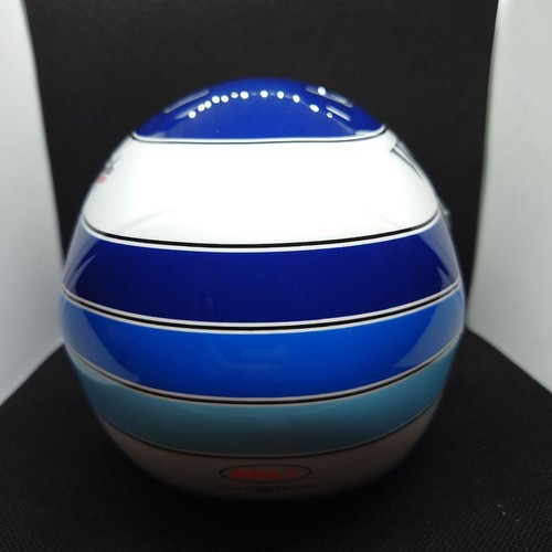 Casco Mika Hakkinen scala 1/2 firmato Mclaren, Mercedes 2001 Ltd a 300 pezzi - Foto 5 di 10