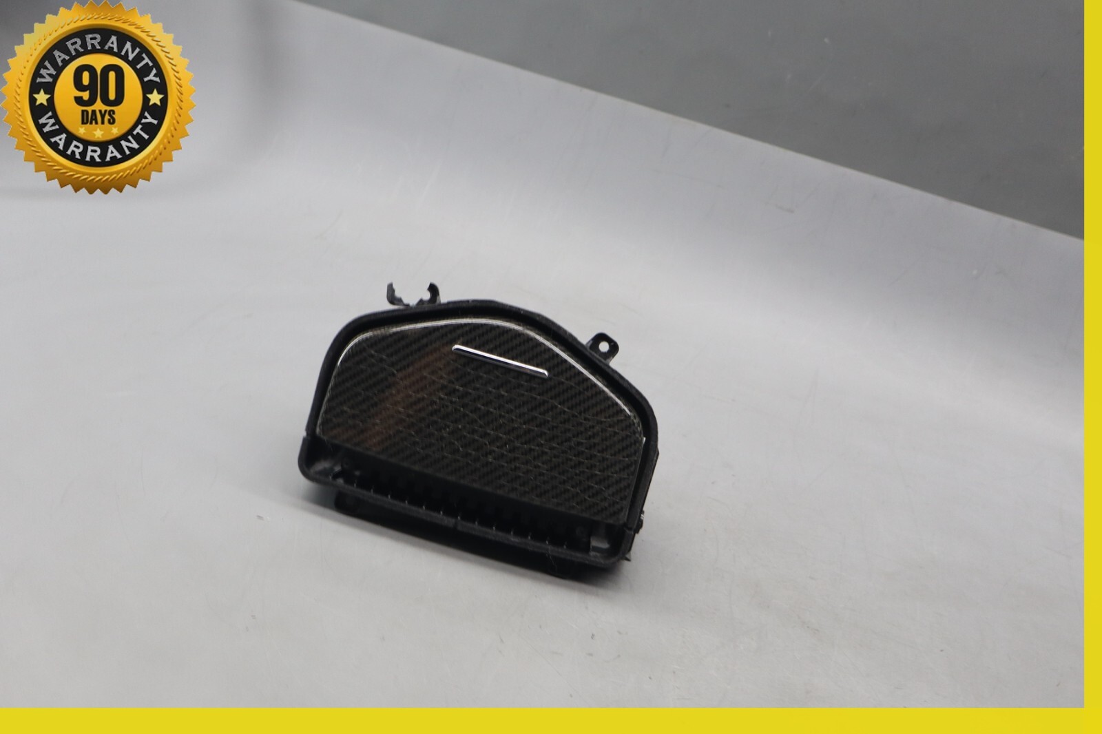 Maserati Quattroporte 2014-2024 Center console storage compartment
