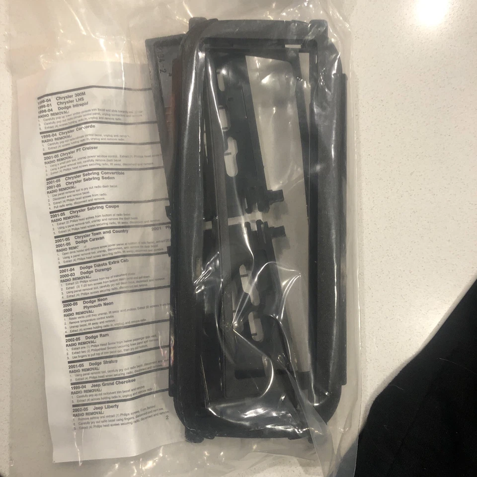 Dodge Dakota Scosche CR1277B instalación estéreo moldura din única kit de tablero de repuesto Foto 2 de 4