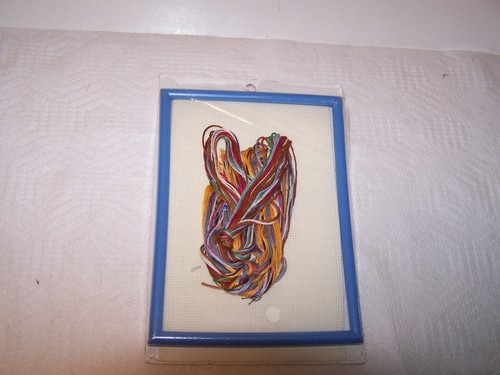 Janlynn 157-42 Cat A Tude Best Friends Kit includes frame 5 X 7 finished size - Picture 2 of 2