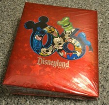 Disneyland Resort 2006 Photo Album 50 Sheets/100 Photos, New, Sealed