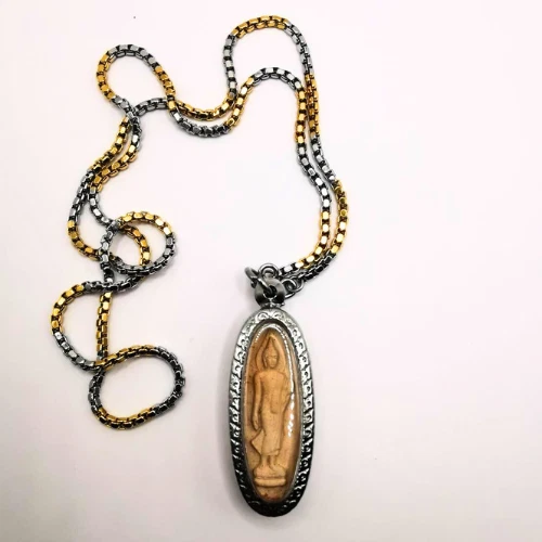 El 2500 Aniversario Buda Pose Amuletos Arcilla Cocida Collar Colgante Sagrado Foto 3 de 4