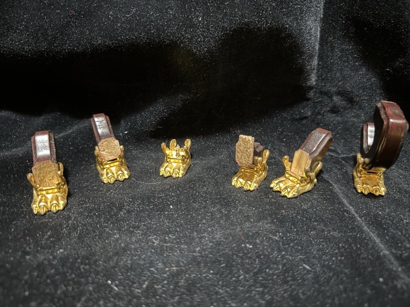 Vintage Gold Decorative Dragon Heads And Feet To Adorn Any Woodwork Project Lot