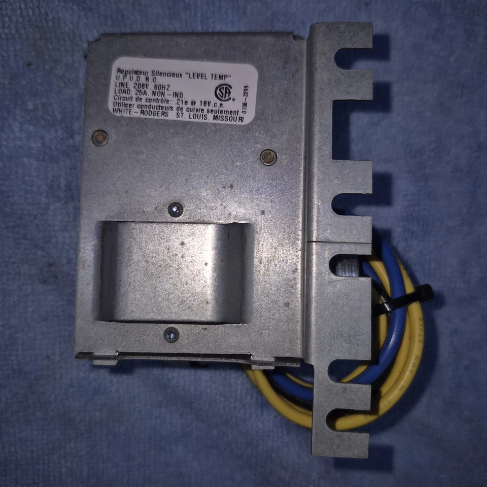Brand New White-Rodgers Level Temp Electric Heat Relay Type 24A05E-1  208VAC - Image 4 of 4
