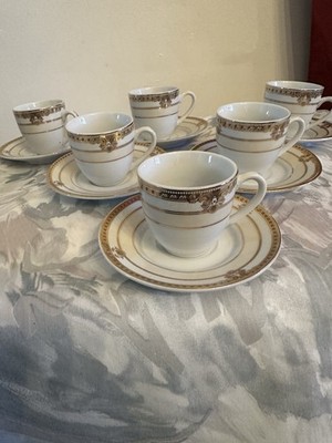 Set of 6 Vintage T.Bavaria Germany Design Gold Rim   Te Little Cups
