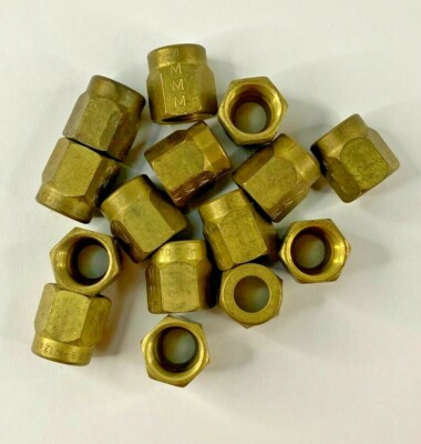 BRASS SERTO FEMALE ADAPTER  08-M12 X 1