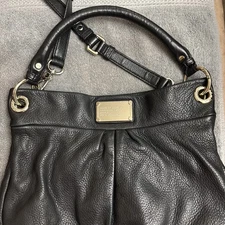 MARC BY MARC JACOBS Q HILLIER CLASSIC CROSSBODY SHOULDER HOBO BAG BLACK PEBBLE