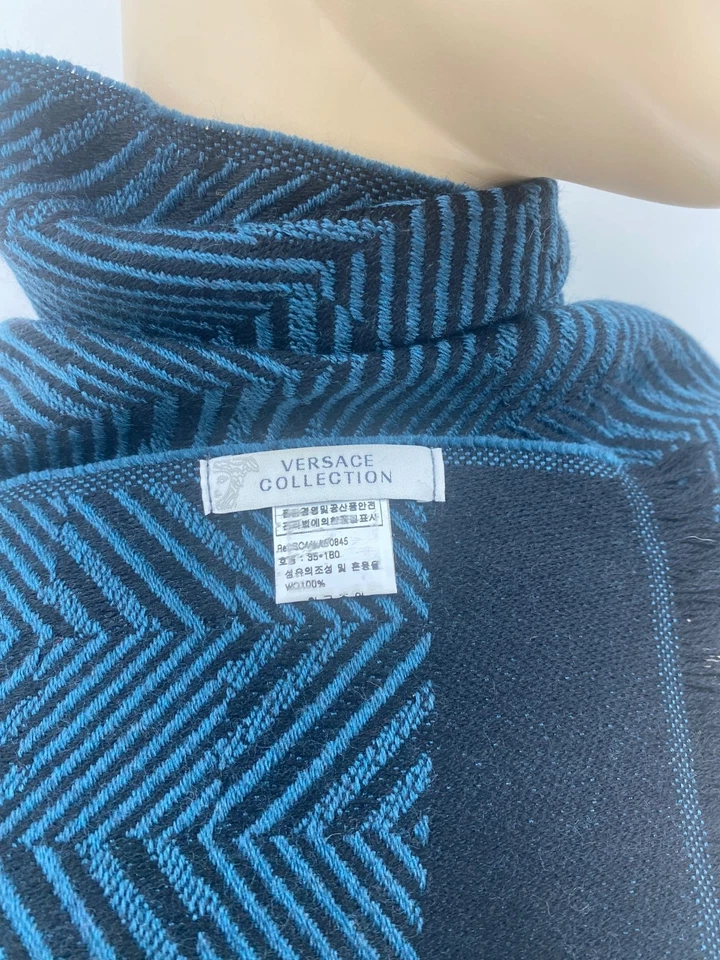 Versace bufanda scarf estola unisex - Imagen 4 de 4