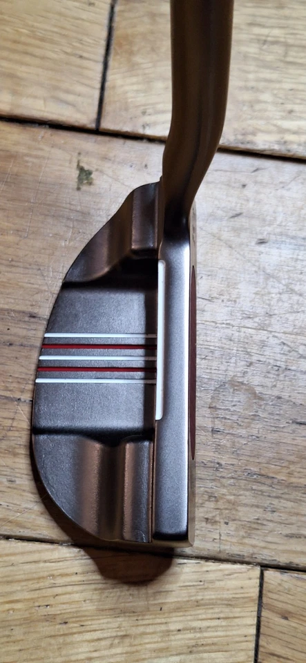 Wilson Staff 8876 Putter, Red Face, Steel Shaft, WS Grip, VGC + Head Cover - Image 2 of 4