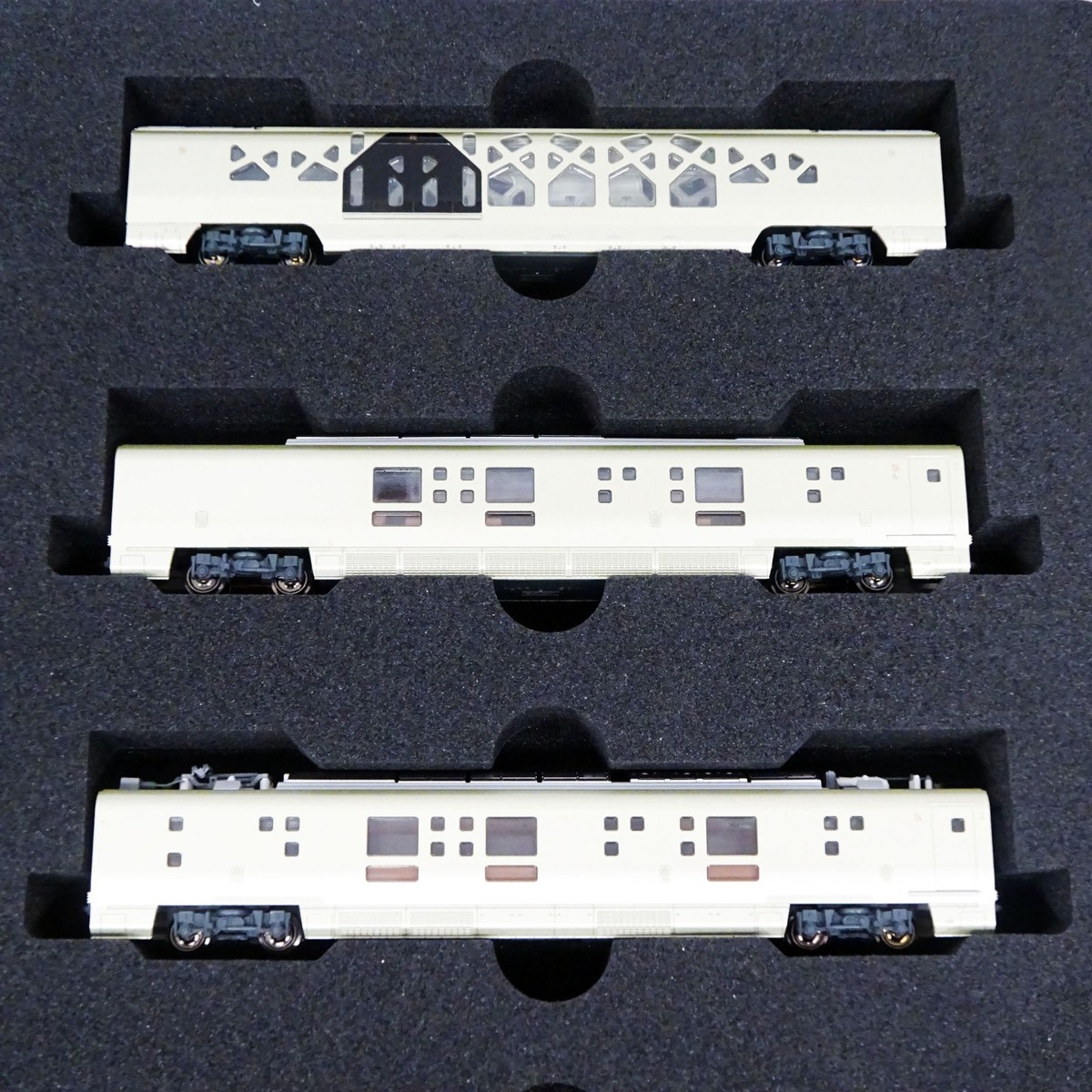 KATO N Gauge 10-1447 Type E001 Train Suite Shikishima 10