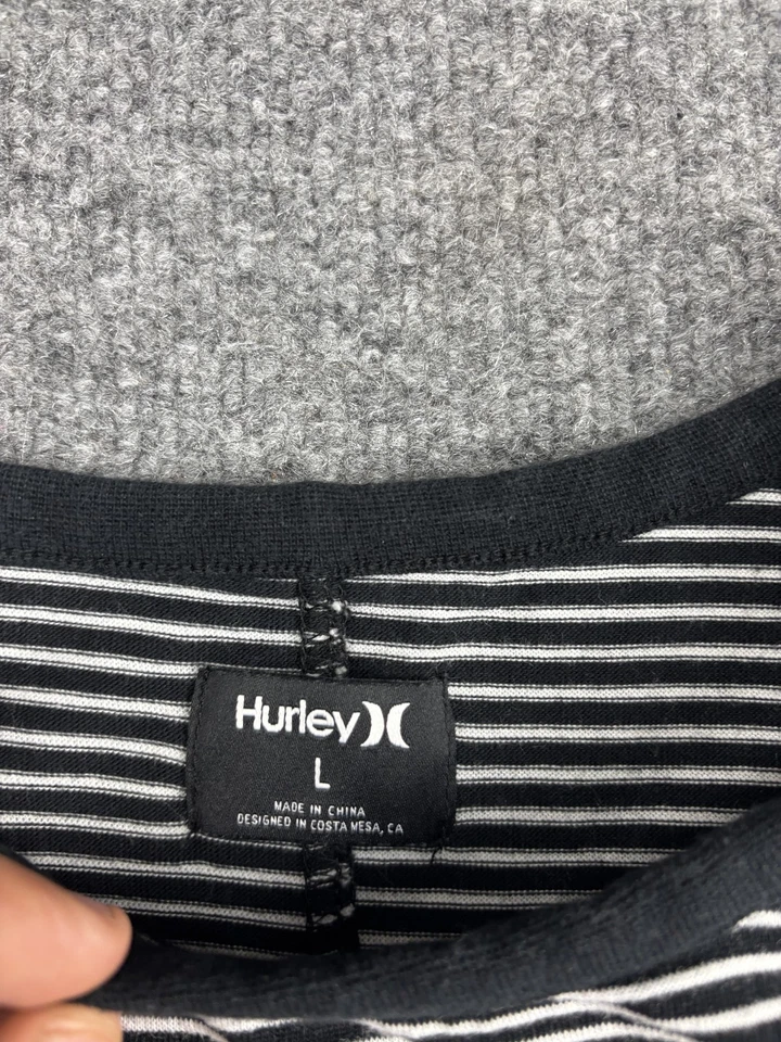 Vestido Hurley Mujer Grande Negro Blanco Rayas Camiseta Rosa Bordada Informal Foto 2 de 4