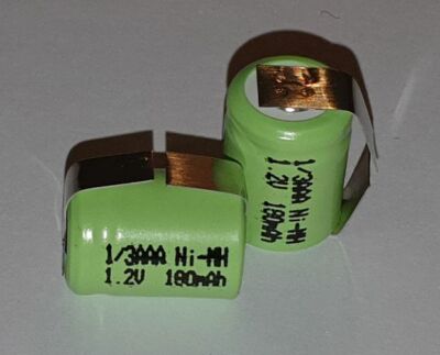 2 x Spezial-Zelle Akku NiMH 1/3AAA 1,2V 180mAh Ø10,4mm Höhe 14,1mm mit U Anschl.