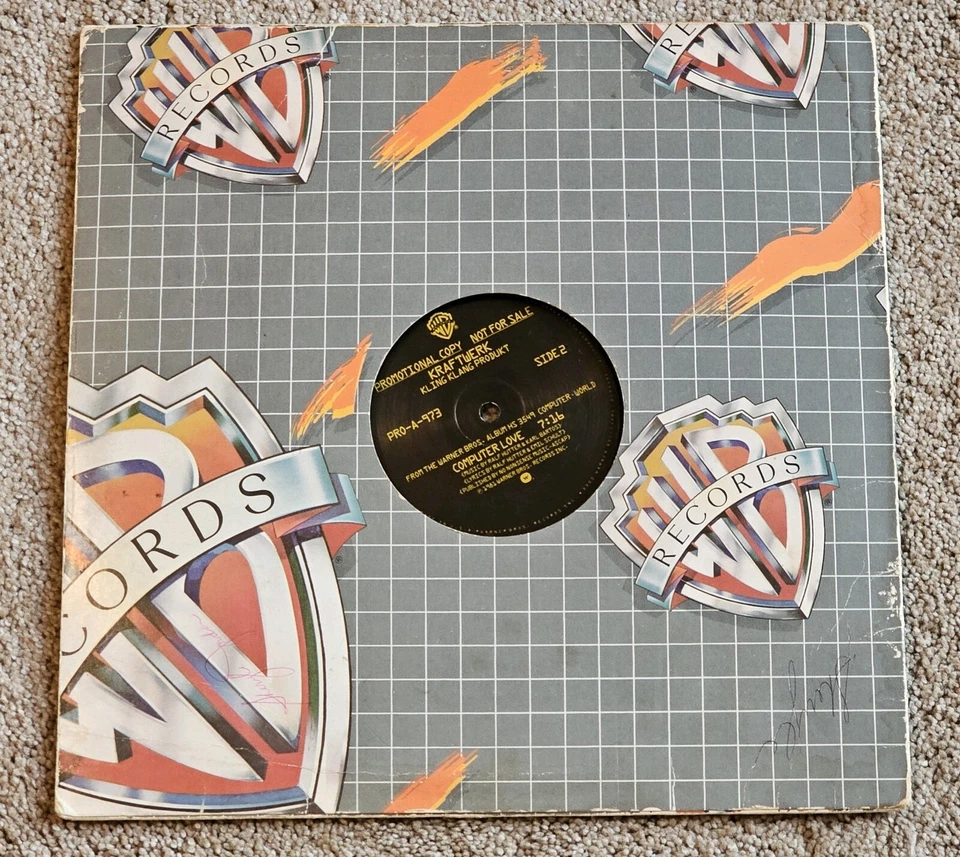 VERY RARE KRAFTWERK 1981 US VINYL PROMO COPY OF NUMBERS / COMPUTER WORLD... LOVE - Image 2 of 4