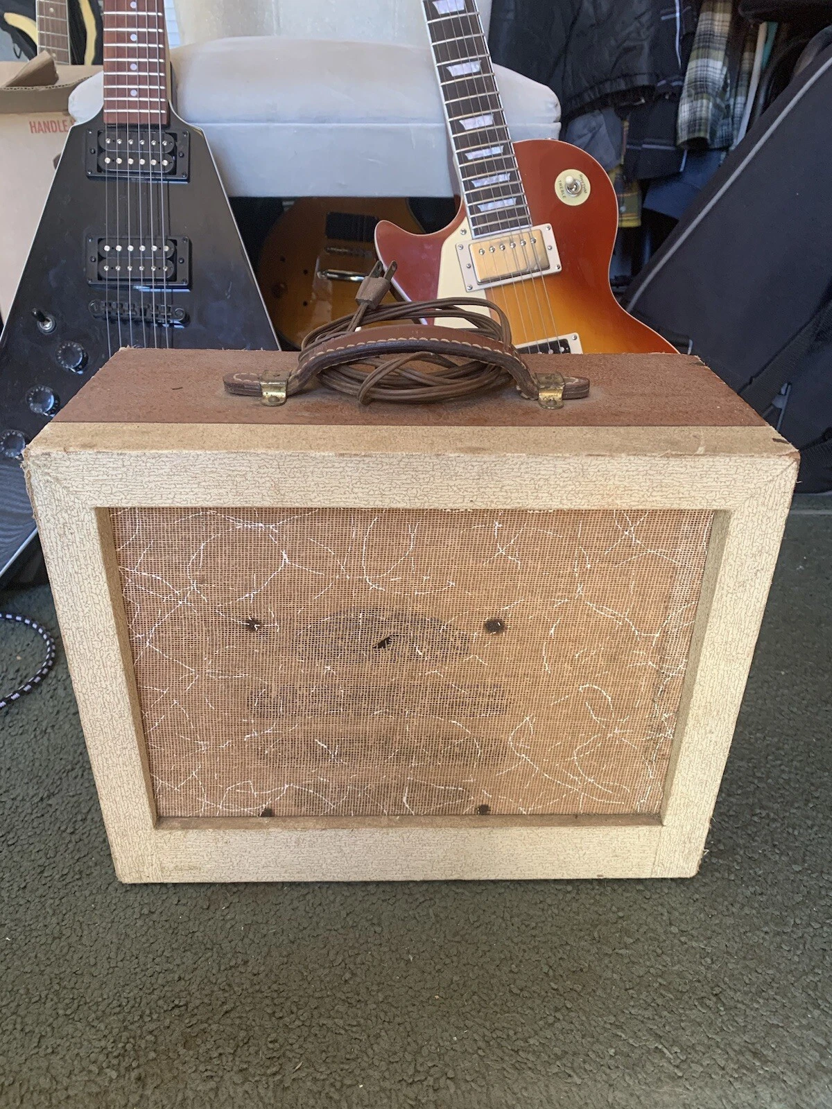 Picture 1 of 6