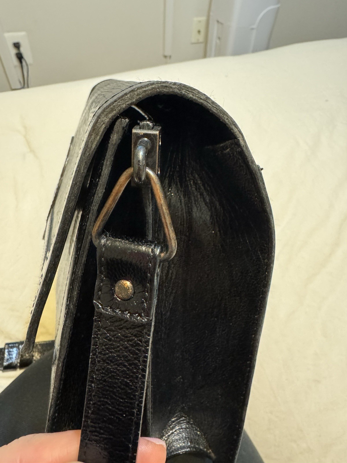 SAINT LAURENT Borsa a tracolla YSL vintage lucertola in rilievo