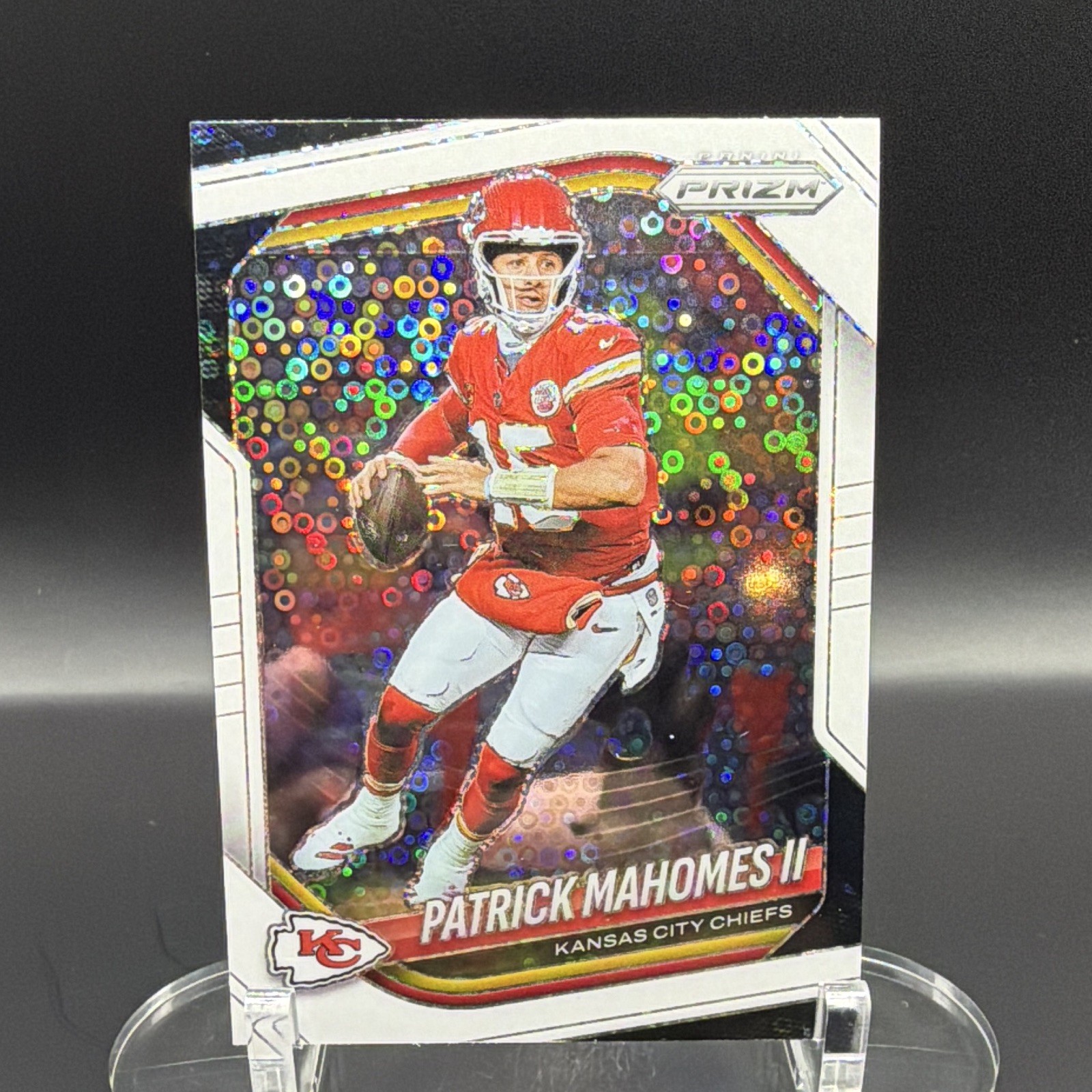 Patrick Mahomes II ~ 2025 Panini Prizm ~ White Disco Prizm #26