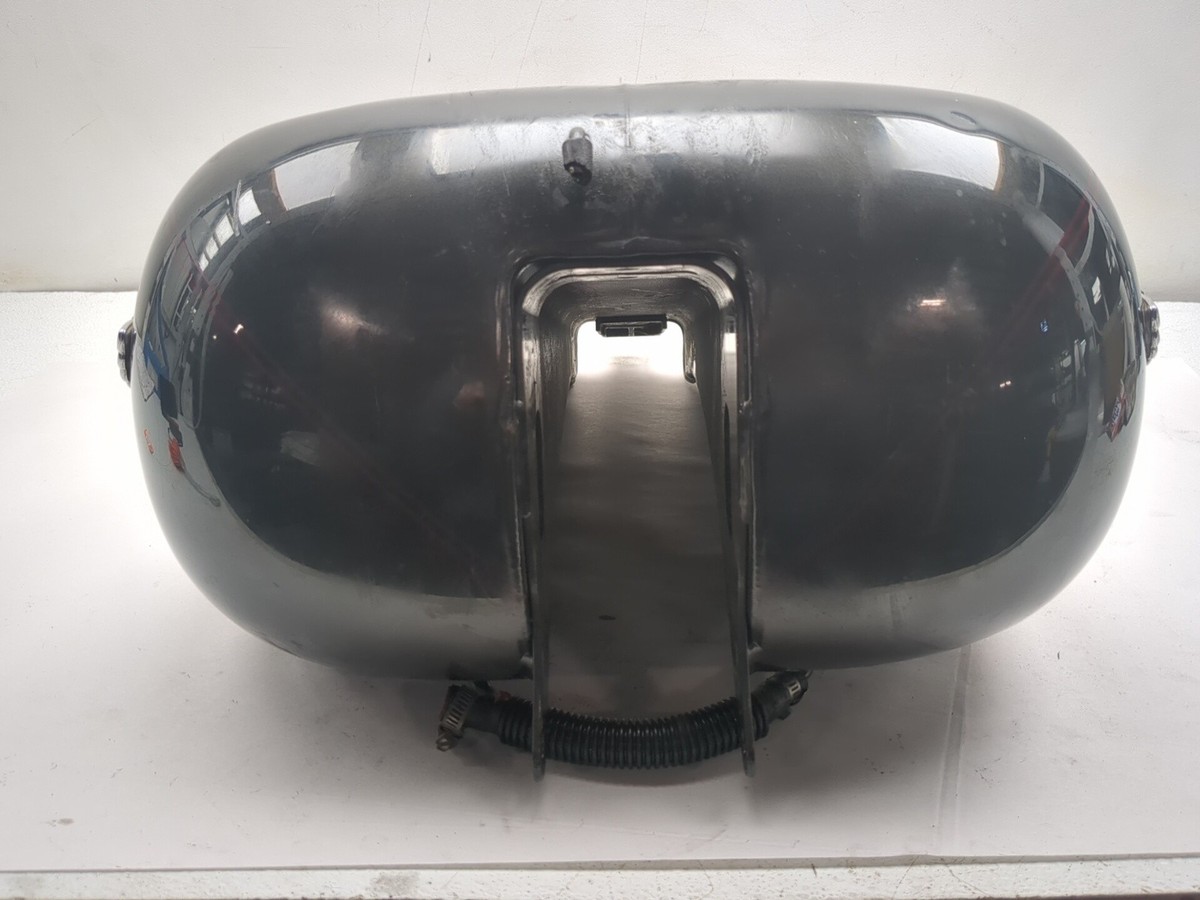 07-17 Harley Davidson Softail Deluxe FLSTN Gas Fuel Tank 62213-06