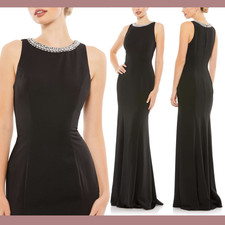 NWT MAC DUGGAL [ size 10 ] 49093 Embellished Neck Trumpet Gown in Black #S1116