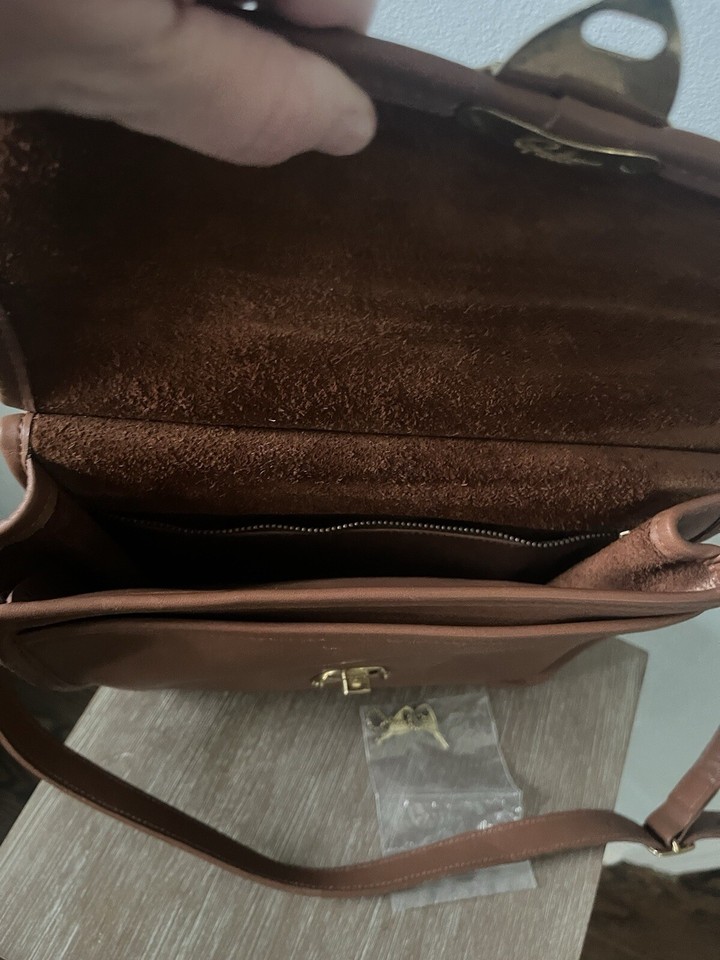 Galco Concealed Carry Handbag B302 Beautiful Excellent Condition With