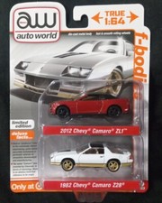 2022 AW Auto World Target Exclusive 2 Pack Chevy Camaro 2012 ZL1  1982 Z28