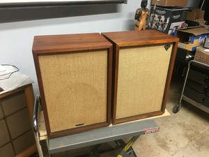 klipsch heresy h700