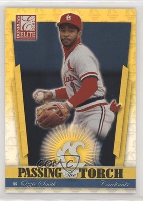2002 Donruss Elite Passing the Torch 387/1000 Ozzie Smith #PT-13 HOF 0jo2