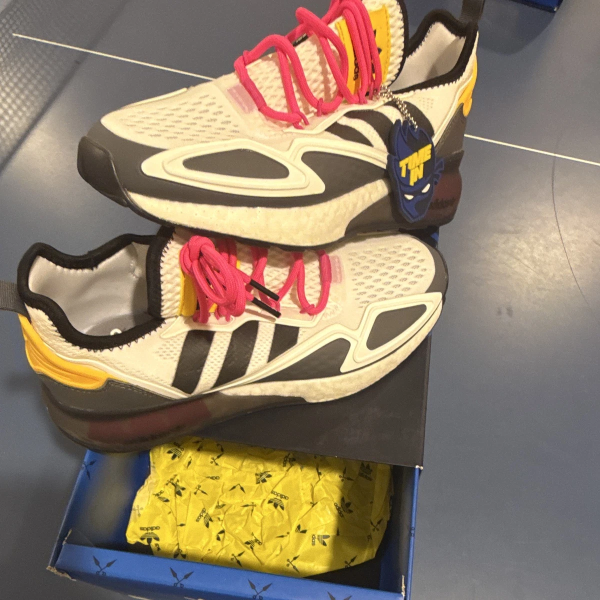 Las mejores ofertas en Ninja x adidas ZX 2K Boost Time In - White