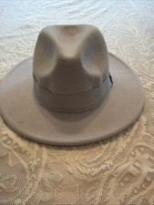 Light Gray Wide Brim Felt, Polyester Fedora Hat Made In UK SMAL FLAWS IN PICS