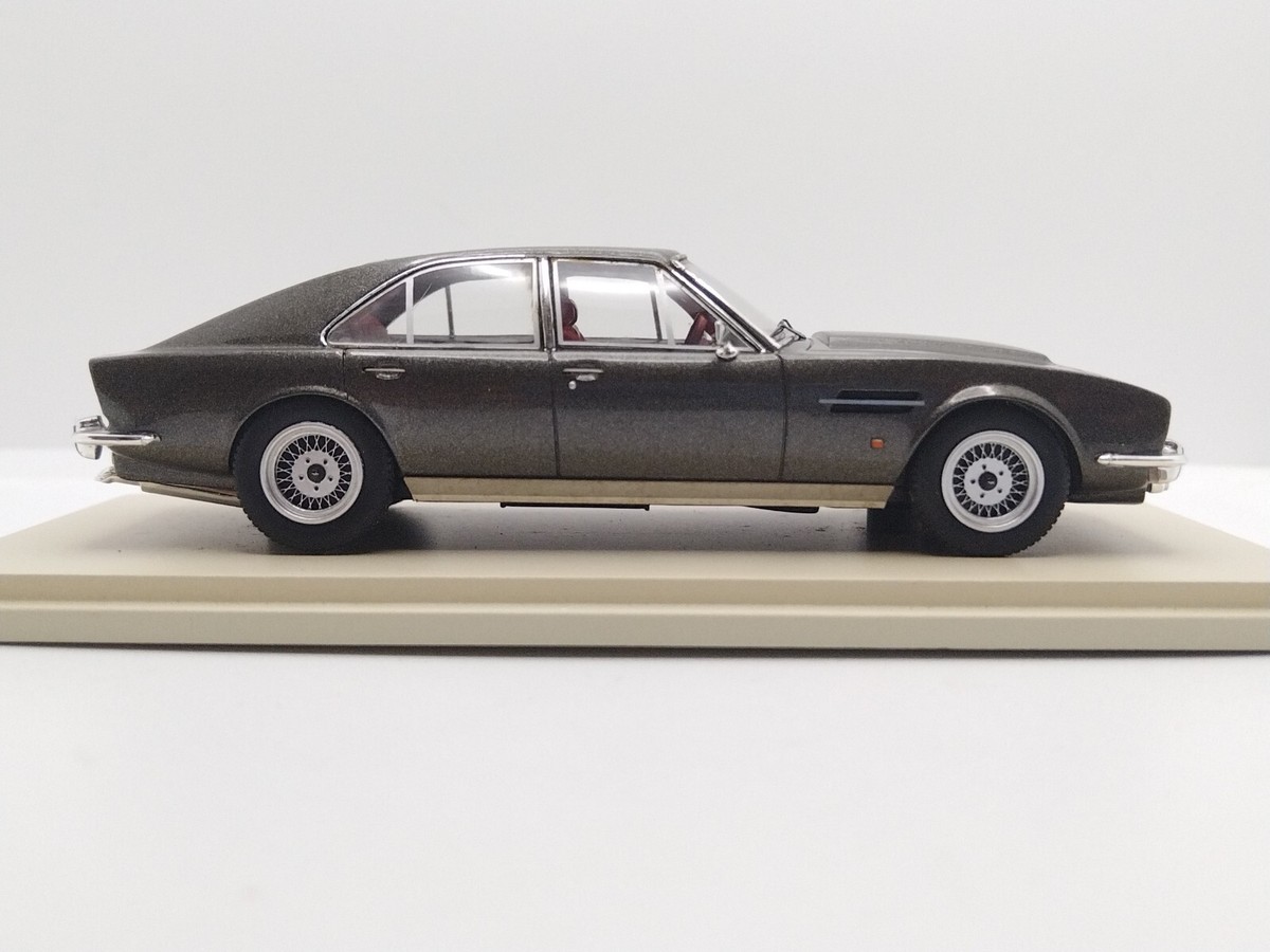 Spark 1/43 Aston Martin Lagonda 1974. | eBay