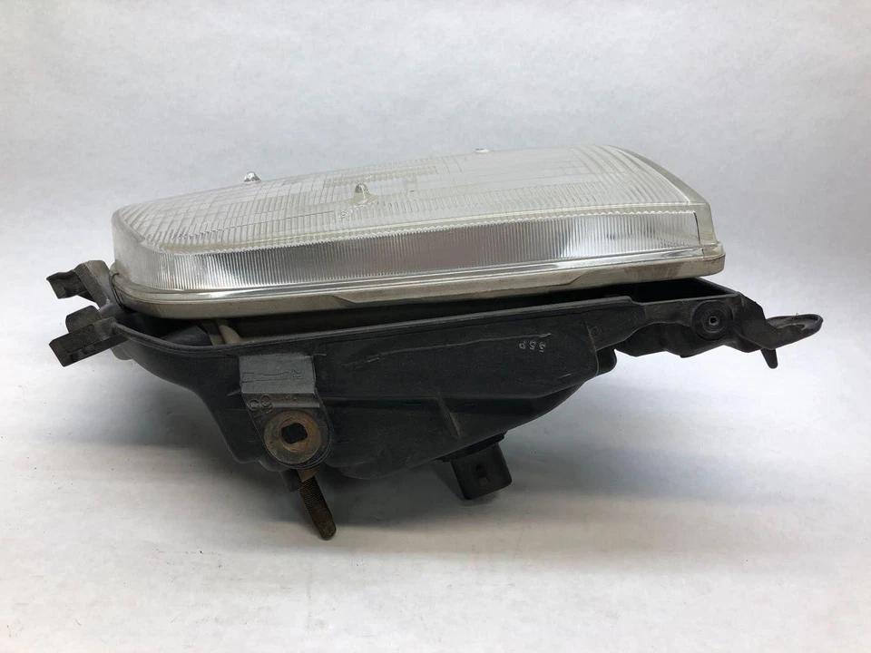 1995 - 1996 年丰田 Tercel Rh 右乘客侧灯总成 * 注 * — 第 3/4 张图片