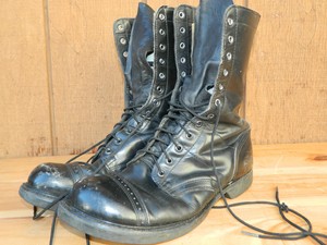 1980s combat boots