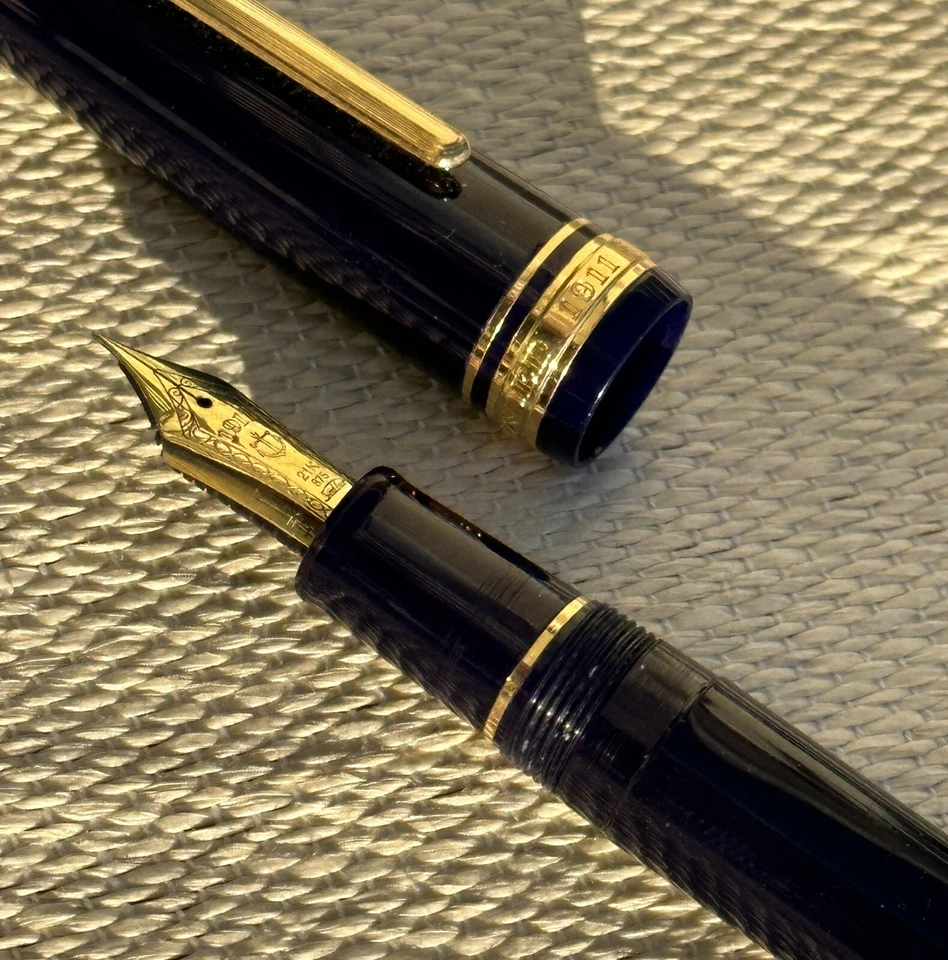 Bonita pluma estilográfica Sailor, Japón, azul medianoche, oro 21K 875 plumín, extra fina, EF Foto 4 de 4
