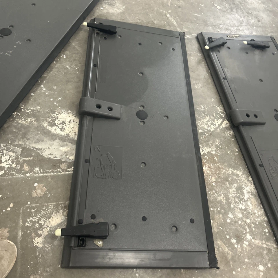 Juego completo de tres paneles cubierta de cama rígida Avalanche Escalade EXT 2002-2013 02-13 Foto 3 de 4