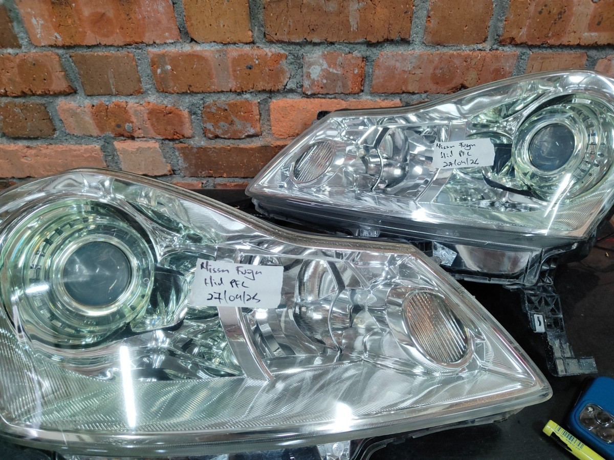 GENUINE NISSAN FUGA Y50 GT Infiniti M35 M45 XENON HID Headlights