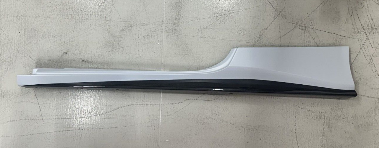 OEM Ferrari 488 GTB / Spider Carbon Fiber Rocker Panel LH side PN 86936410