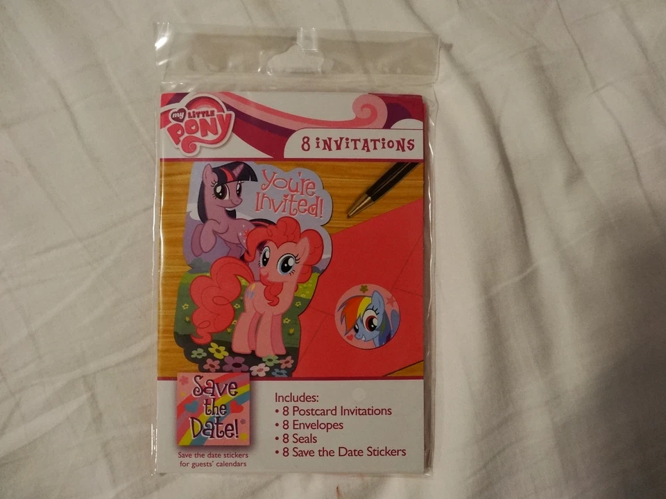 Invitaciones de fiesta de cumpleaños y notas de agradecimiento para niñas My Little Pony 8 de cada una Foto 3 de 4