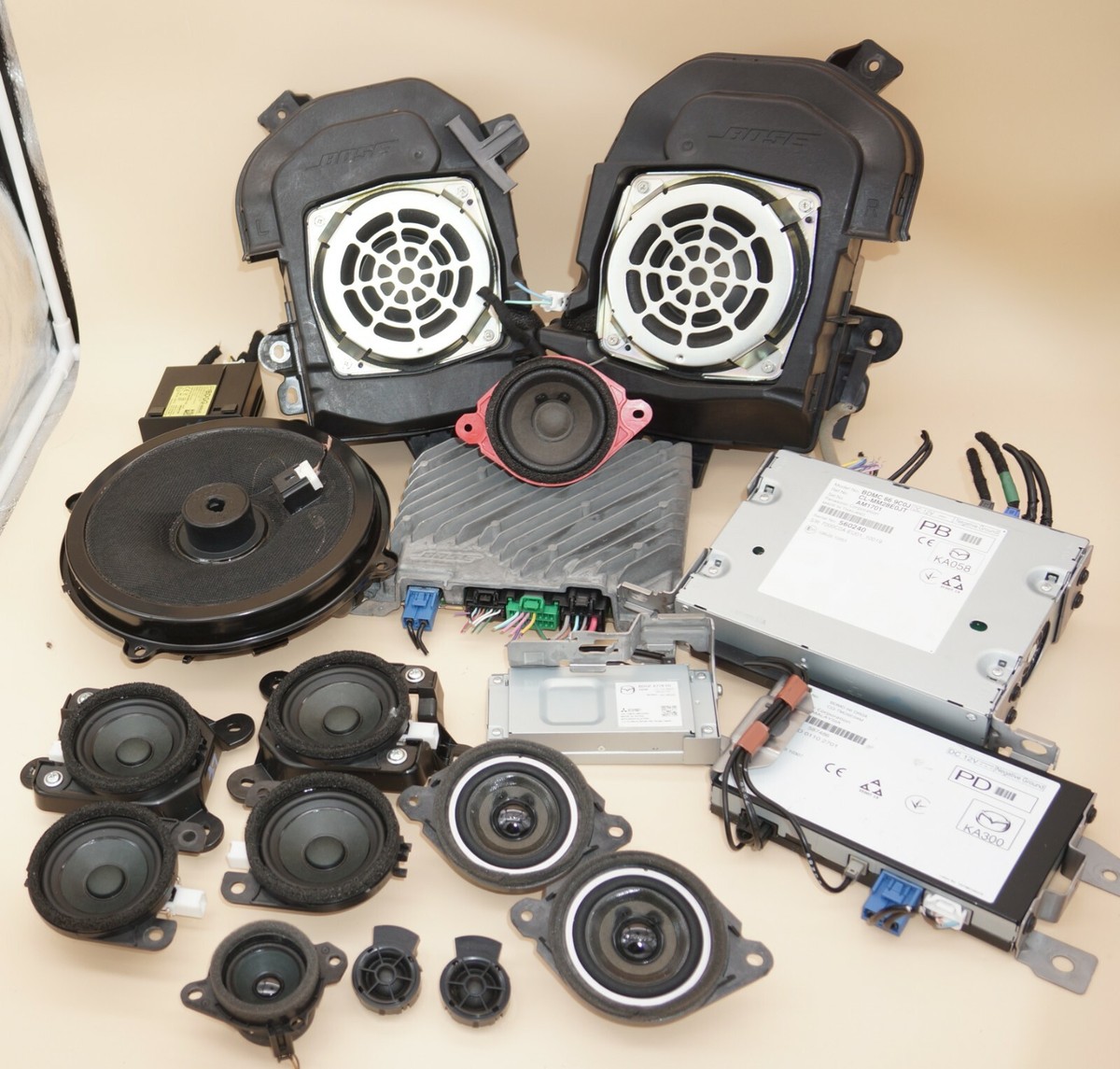 Mazda 3 BP Mk4 Sedan BOSE Speaker A SET with Amplifier TAU Subs