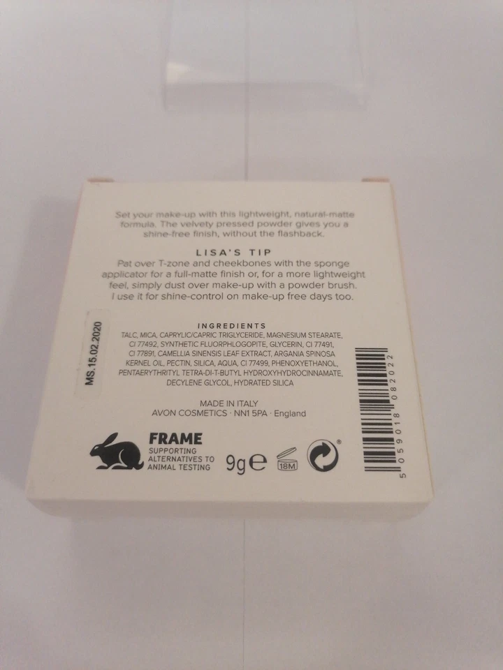 Lisa Armstrong Fix Up Look Sharp Setting Powder by Avon - Dark - Image 3 of 3