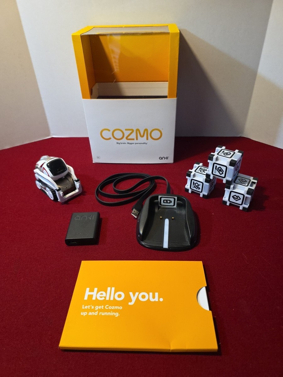 Anki Cozmoとブロック3個セット Anki Cozmo Robot Base Kit 3 Cubes & Charging Dock 190-00057
