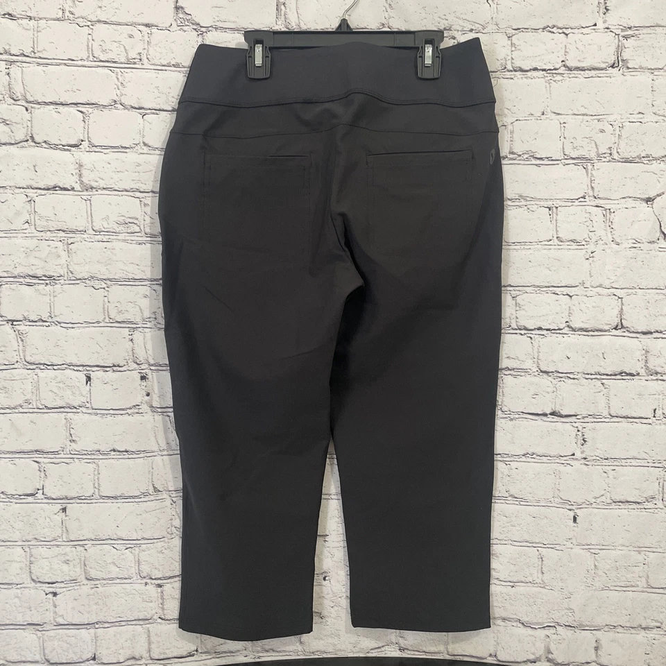 Pantalones capri Puma Golf para mujer en forma de Pwrshape M negros pierna recta UPF 50 elásticos nuevos Foto 4 de 4