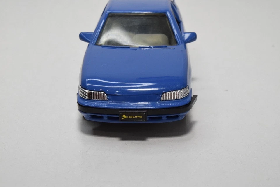 B75 1:32 KINGSTAR MINI CAR CLOVER KOREA HYUNDAI SCOUPE S COUPE LS BLUE EXC. COND - Image 3 of 4